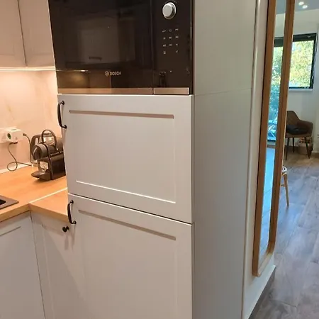 Hedonica 11 Ema * Vrdnik