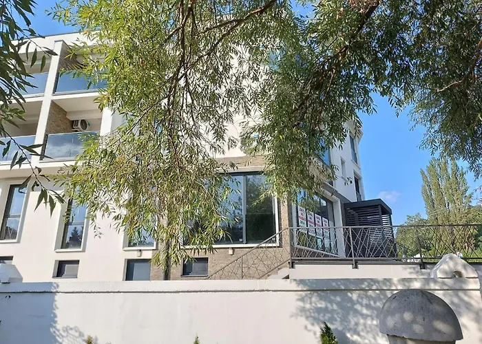 Hedonica 11 Ema Vrdnik